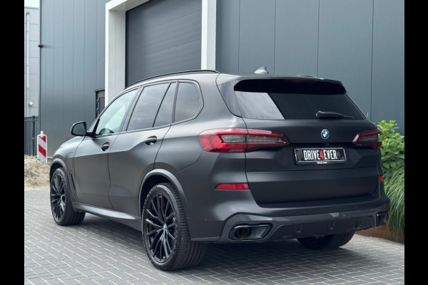 BMW X5 xDrive45e M PACK 395pk PANO ECC 360 CAMERA LEDER SPORTVELGEN
