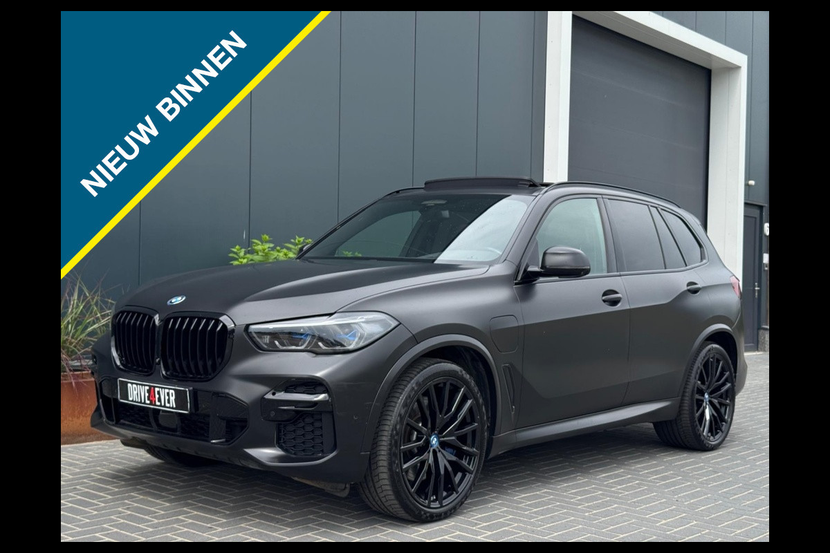 BMW X5 xDrive45e M PACK 395pk PANO ECC 360 CAMERA LEDER SPORTVELGEN