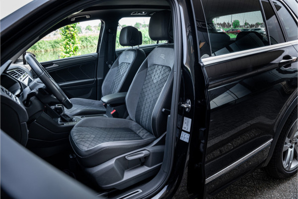 Volkswagen Tiguan 1.4 TSI eHybrid R-Line Business+ - Panodak - Trekhaak - Camera