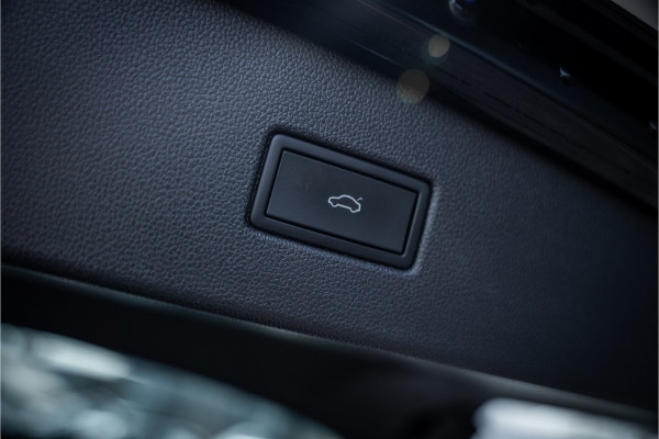 Volkswagen Tiguan 1.4 TSI eHybrid R-Line Business+ - Panodak - Trekhaak - Camera