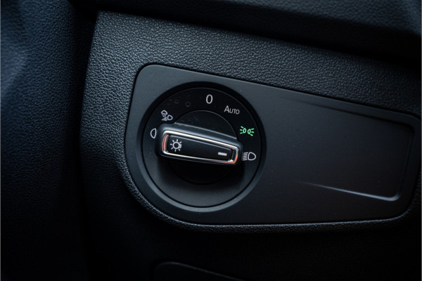 Volkswagen Tiguan 1.4 TSI eHybrid R-Line Business+ - Panodak - Trekhaak - Camera