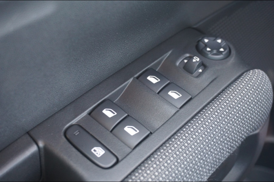 Citroën C3 Aircross 110PK Shine CAMERA | NAVI | CRUISE | PDC V+A | 17'LMV | 4S BAND!