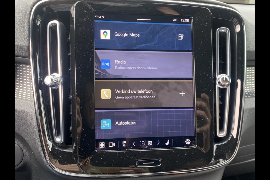 Volvo XC40 Recharge Plus STOEL + STUURVERWARMING | LEDER/ALCANTARA | RIJKLAAR INCL. 12 MND. BOVAGGARANTIE