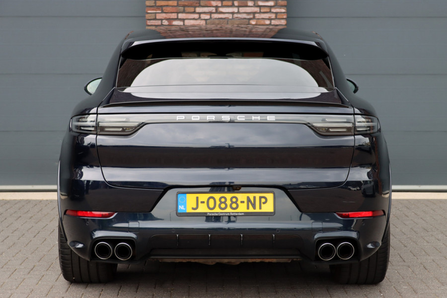 Porsche Cayenne Coupé 4.0 Turbo S E-Hybrid Aut8 | 680pk | Achterasbesturing | Keramisch | Panoramadak | PASM | Sport-Design-pakket | Sport-Chrono | Burmester High End | Memory | Stoelventilatie | HUD | Verwarmd Stuurwiel | PDLS+ |