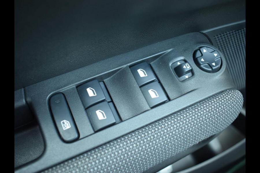 Citroën C3 Aircross 1.2 PureTech S&S Feel NAVI & CARPLAY | PARKEERSENSOREN | AIRCO |