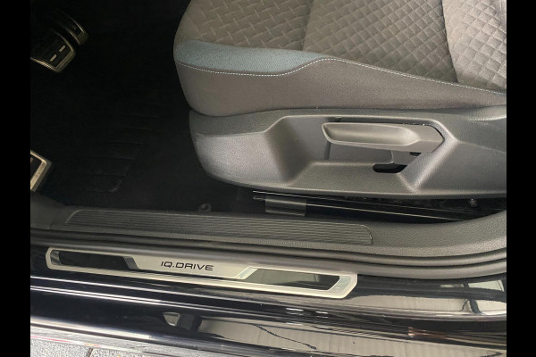 Volkswagen Golf 1.5 TSI Highline Business R Line iq Drive|Pano |DSG-Autom|ACC /Autom Trekhaak|Parkpilot|F! Flippers|Clima|Dealer