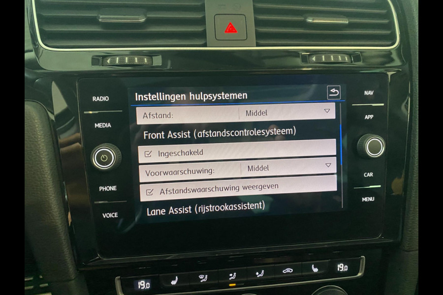 Volkswagen Golf 1.5 TSI Highline Business R Line iq Drive|Pano |DSG-Autom|ACC /Autom Trekhaak|Parkpilot|F! Flippers|Clima|Dealer