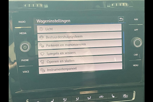 Volkswagen Golf 1.5 TSI Highline Business R Line iq Drive|Pano |DSG-Autom|ACC /Autom Trekhaak|Parkpilot|F! Flippers|Clima|Dealer