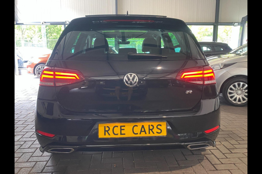 Volkswagen Golf 1.5 TSI Highline Business R Line iq Drive|Pano |DSG-Autom|ACC /Autom Trekhaak|Parkpilot|F! Flippers|Clima|Dealer