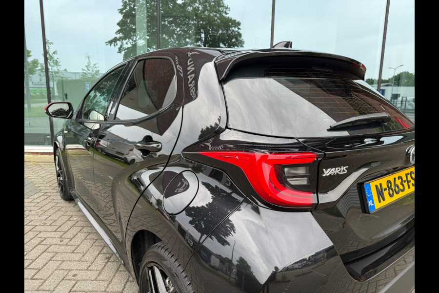 Toyota Yaris 1.5 Hybrid Dynamic - Automaat - Climate - Camera - Apple/Android - Org.NL - stoelverwarming