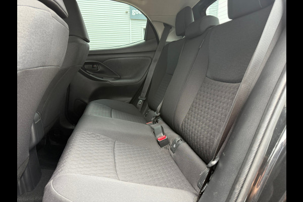 Toyota Yaris 1.5 Hybrid Dynamic - Automaat - Climate - Camera - Apple/Android - Org.NL - stoelverwarming