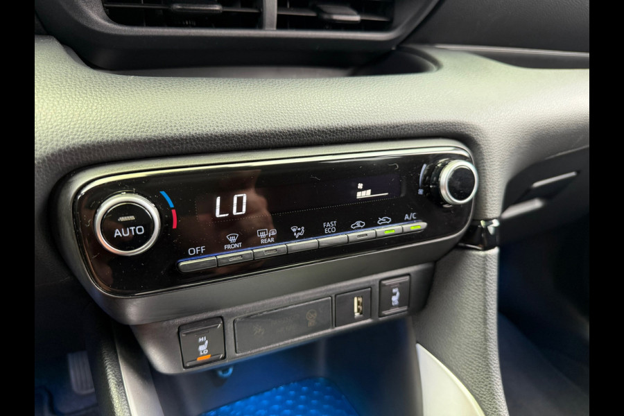 Toyota Yaris 1.5 Hybrid Dynamic - Automaat - Climate - Camera - Apple/Android - Org.NL - stoelverwarming