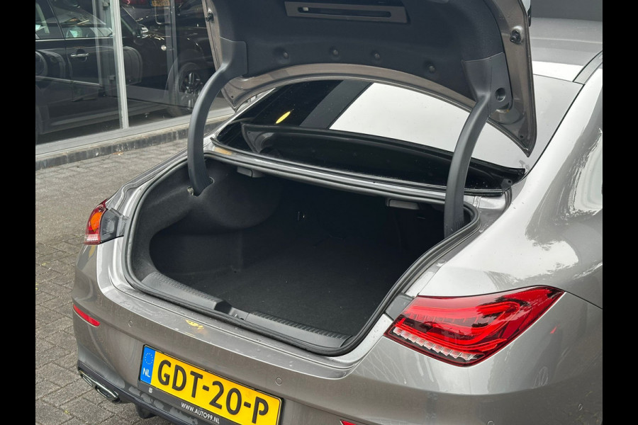 Mercedes-Benz CLA-Klasse 180 Business Solution AMG SFEER / BURMESTER / STOELVERWARMING / DEALER ONDERHOUDEN / CAMERA