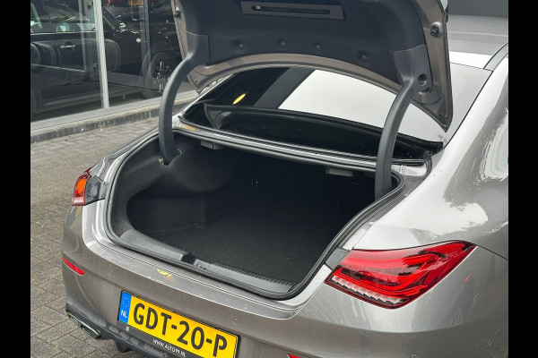 Mercedes-Benz CLA-Klasse 180 Business Solution AMG SFEER / BURMESTER / STOELVERWARMING / DEALER ONDERHOUDEN / CAMERA