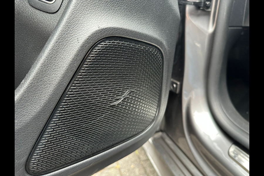 Mercedes-Benz CLA-Klasse 180 Business Solution AMG SFEER / BURMESTER / STOELVERWARMING / DEALER ONDERHOUDEN / CAMERA