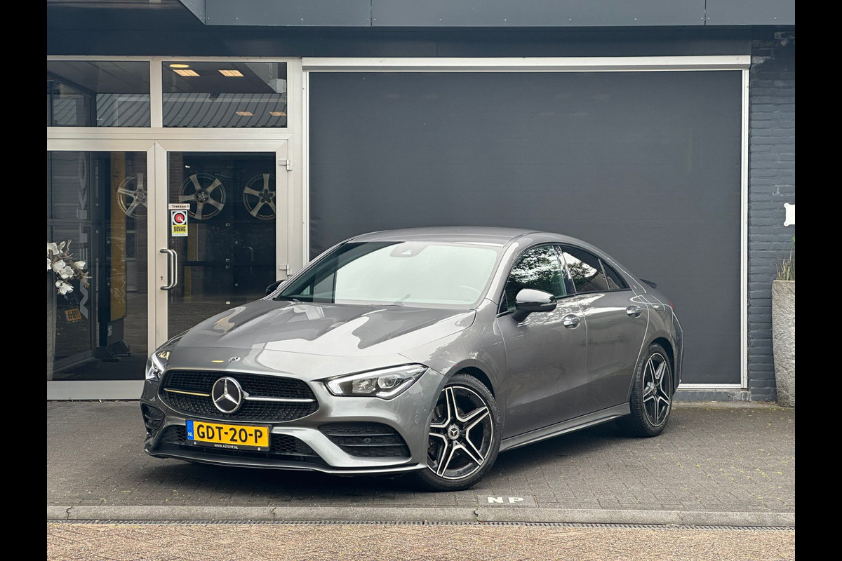 Mercedes-Benz CLA-Klasse 180 Business Solution AMG SFEER / BURMESTER / STOELVERWARMING / DEALER ONDERHOUDEN / CAMERA Mercedes-Benz CLA-Klasse 180 Business Solution AMG SFEER / BURMESTER / STOELVERWARMING / DEALER ONDERHOUDEN / CAMERA