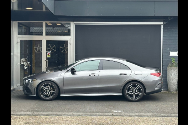 Mercedes-Benz CLA-Klasse 180 Business Solution AMG SFEER / BURMESTER / STOELVERWARMING / DEALER ONDERHOUDEN / CAMERA