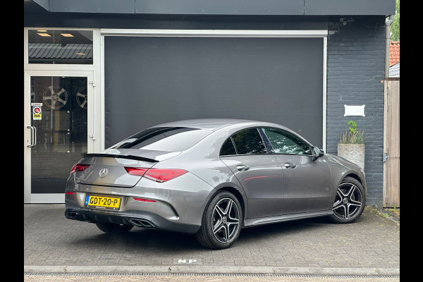 Mercedes-Benz CLA-Klasse 180 Business Solution AMG SFEER / BURMESTER / STOELVERWARMING / DEALER ONDERHOUDEN / CAMERA