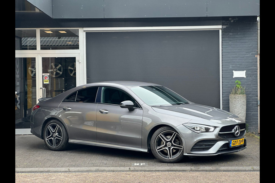 Mercedes-Benz CLA-Klasse 180 Business Solution AMG SFEER / BURMESTER / STOELVERWARMING / DEALER ONDERHOUDEN / CAMERA