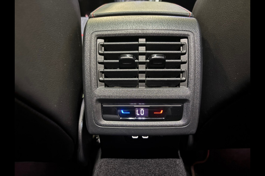 Volkswagen Golf 2.0 TSI GTI CLUBSPORT 300pk panorama