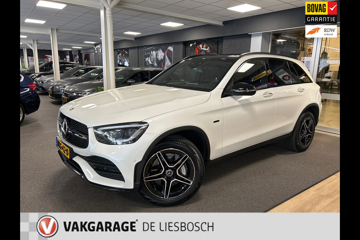 Mercedes-Benz GLC 300e 4MATIC Premium Plus AMG / pano / leer / memory / camera / elec klep Mercedes-Benz GLC 300e 4MATIC Premium Plus AMG / pano / leer / memory / camera / elec klep