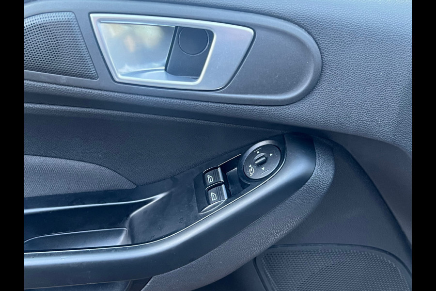 Ford Fiesta 1.0 EcoBoost ST Line 125 PK - NL-AUTO-NAP.
