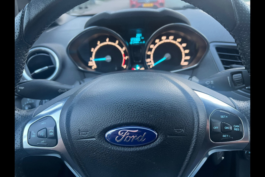Ford Fiesta 1.0 EcoBoost ST Line 125 PK - NL-AUTO-NAP.