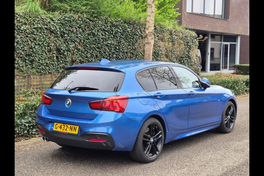 BMW 1-serie 120i Edition M Sport Camera CarPlay Adaptieve LED Cruise Navi LCI Shadow High Executive