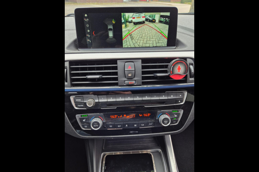 BMW 1-serie 120i Edition M Sport Camera CarPlay Adaptieve LED Cruise Navi LCI Shadow High Executive