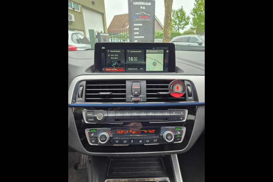BMW 1-serie 120i Edition M Sport Camera CarPlay Adaptieve LED Cruise Navi LCI Shadow High Executive