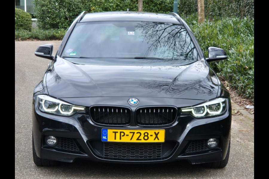 BMW 3 Serie Touring F31 M Sport 2e-EIG Apple CarPlay Navi Camera LED DAB+ PDC NAP NL GARANTIE