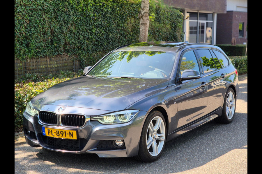 BMW 3-serie F31 M Sport Pano CarPlay H&Kardon NAP 12mnd GARANTIE GARANTIE M Sport Ed. Pano Harman K CarPlay NAP Pre LCI Leder