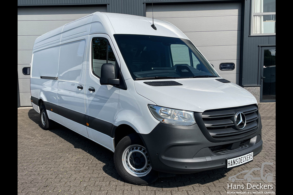 Mercedes-Benz Sprinter 317 170 PK L2H3 Automaat MBUX 10.25 Camera Parkeersensoren Mercedes-Benz Sprinter 317 170 PK L2H3 Automaat MBUX 10.25 Camera Parkeersensoren