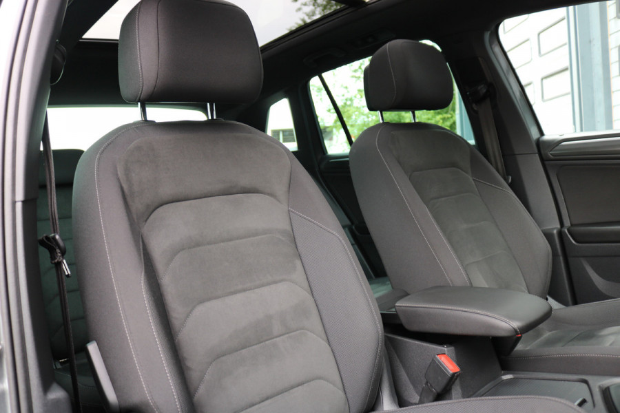 Volkswagen Tiguan 1.5 TSI ACT Highline Business R Panodak Virtuel cockpit Navi Camera Bj:2020