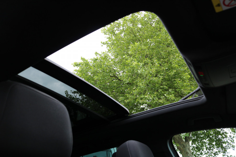 Volkswagen Tiguan 1.5 TSI ACT Highline Business R Panodak Virtuel cockpit Navi Camera Bj:2020