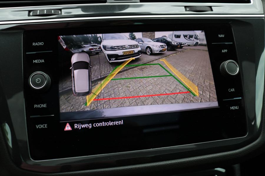 Volkswagen Tiguan 1.5 TSI ACT Highline Business R Panodak Virtuel cockpit Navi Camera Bj:2020
