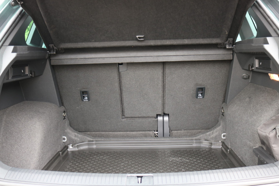 Volkswagen Tiguan 1.5 TSI ACT Highline Business R Panodak Virtuel cockpit Navi Camera Bj:2020