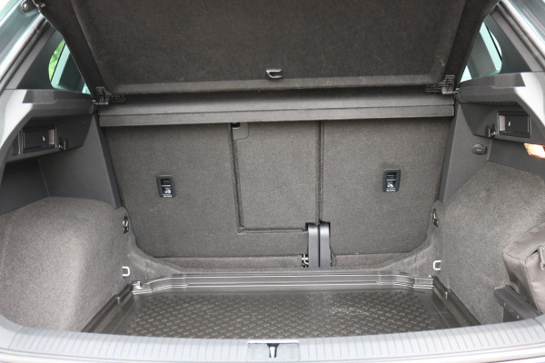 Volkswagen Tiguan 1.5 TSI ACT Highline Business R Panodak Virtuel cockpit Navi Camera Bj:2020