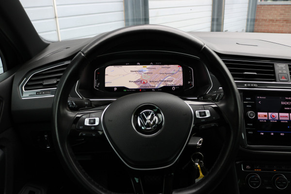 Volkswagen Tiguan 1.5 TSI ACT Highline Business R Panodak Virtuel cockpit Navi Camera Bj:2020