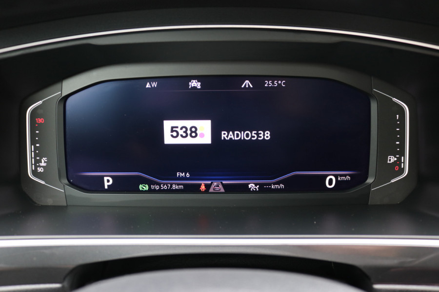 Volkswagen Tiguan 1.5 TSI ACT Highline Business R Panodak Virtuel cockpit Navi Camera Bj:2020