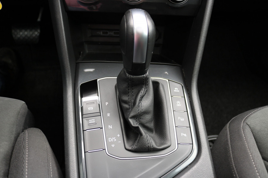 Volkswagen Tiguan 1.5 TSI ACT Highline Business R Panodak Virtuel cockpit Navi Camera Bj:2020