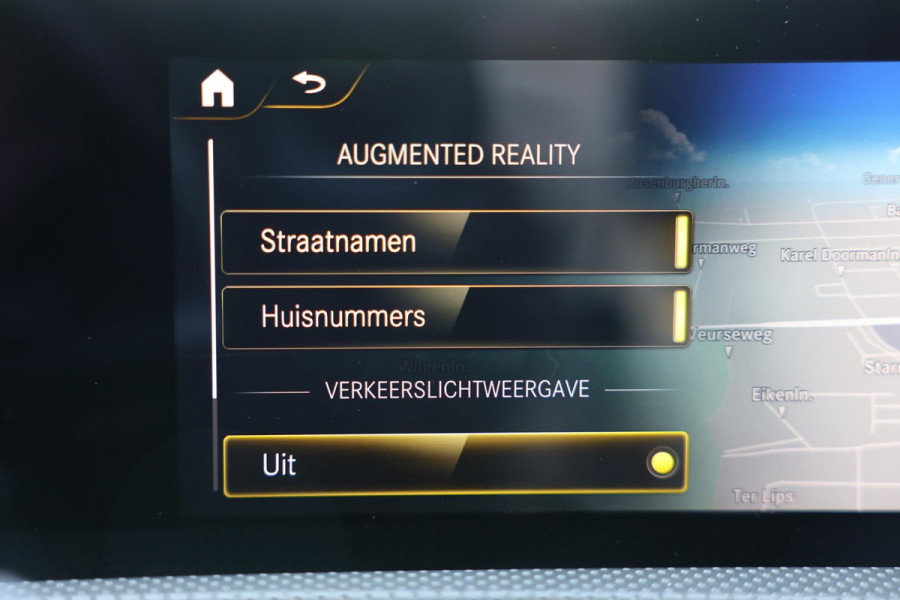 Mercedes-Benz CLA-Klasse Shooting Brake 200 AMG 45 Look / AUT / Navi / Ecc / Lane Assist / Cruise Control / Open Pano / 20 Inch