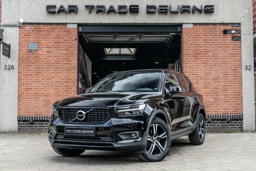 Volvo XC40 2.0 T4 R-Design Pano / Camera / ACC