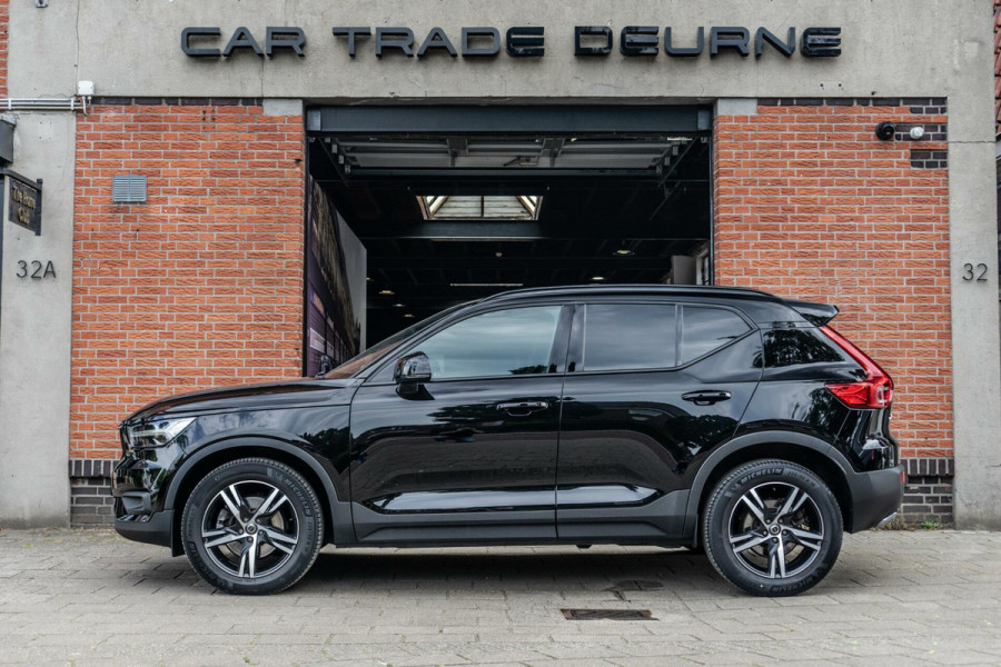 Volvo XC40 2.0 T4 R-Design Pano / Camera / ACC