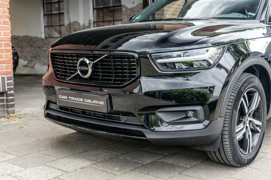 Volvo XC40 2.0 T4 R-Design Pano / Camera / ACC