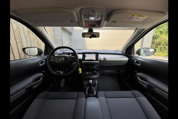 Citroën C4 Cactus 1.2 PureTech Shine 110pk Navigatiesysteem | Climate control | Cruise control | Multifunctioneel stuurwiel | Trekhaak | Isofix |
