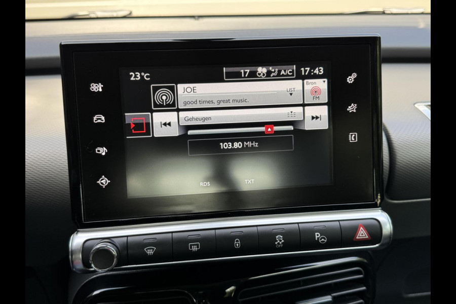 Citroën C4 Cactus 1.2 PureTech Shine 110pk Navigatiesysteem | Climate control | Cruise control | Multifunctioneel stuurwiel | Trekhaak | Isofix |