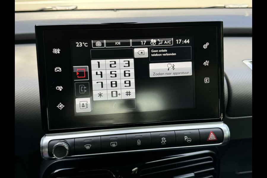 Citroën C4 Cactus 1.2 PureTech Shine 110pk Navigatiesysteem | Climate control | Cruise control | Multifunctioneel stuurwiel | Trekhaak | Isofix |