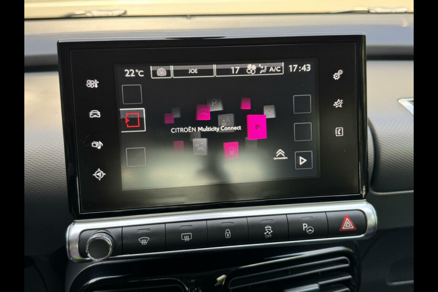 Citroën C4 Cactus 1.2 PureTech Shine 110pk Navigatiesysteem | Climate control | Cruise control | Multifunctioneel stuurwiel | Trekhaak | Isofix |