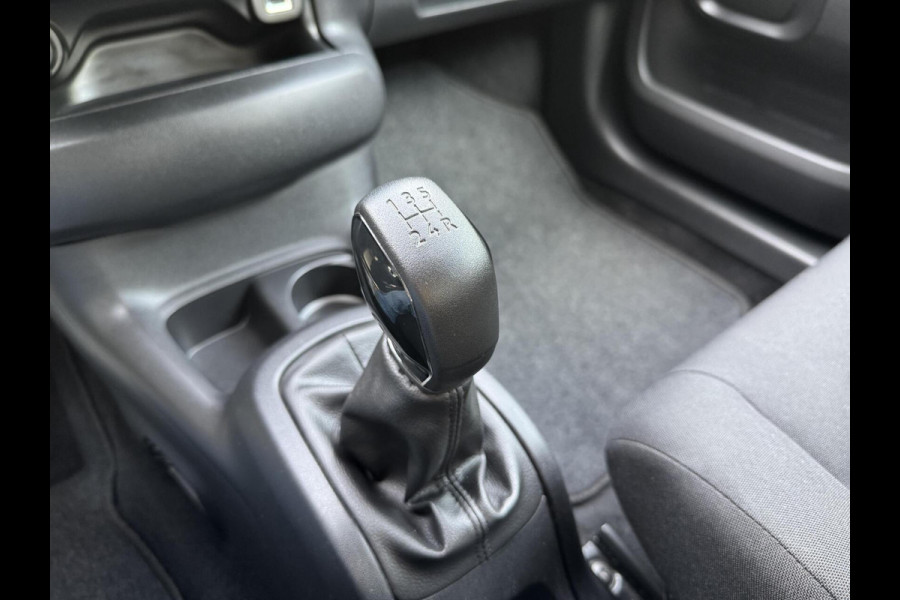 Citroën C4 Cactus 1.2 PureTech Shine 110pk Navigatiesysteem | Climate control | Cruise control | Multifunctioneel stuurwiel | Trekhaak | Isofix |